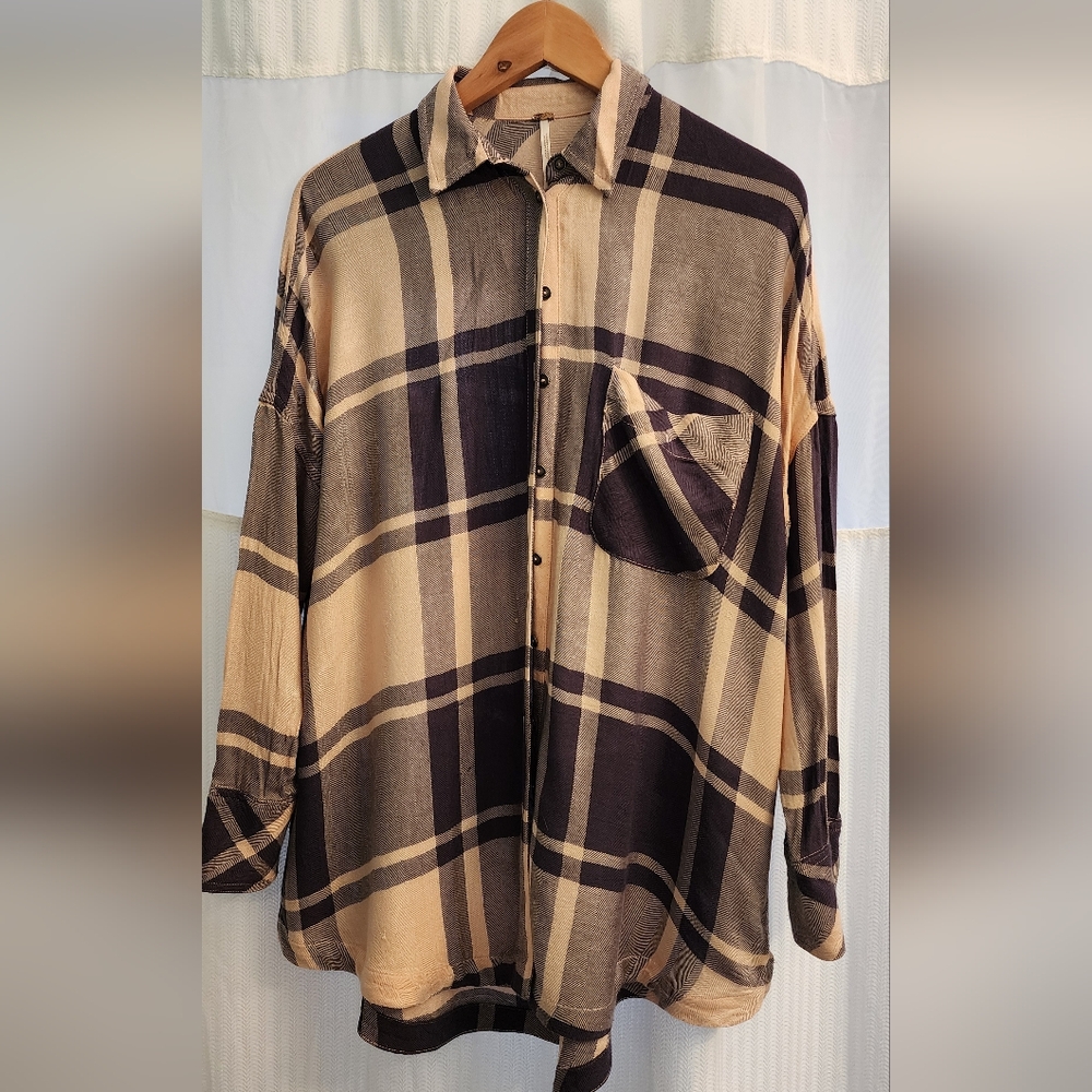 Free People ladies oversized shirt